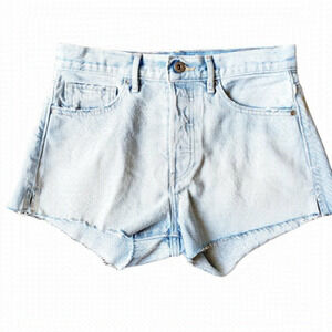 levi's Strauss casual Cheeky High Short. Size 27